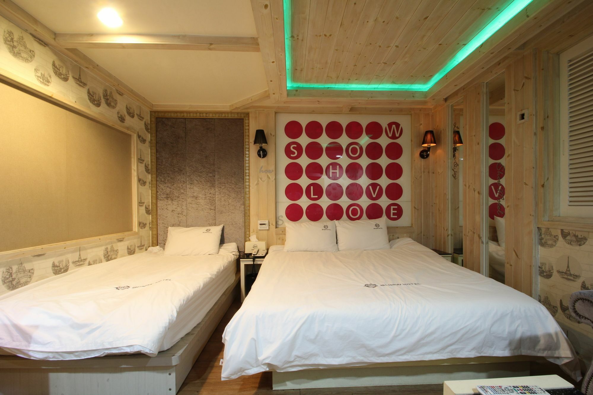 Show Hotel Busan Exterior photo